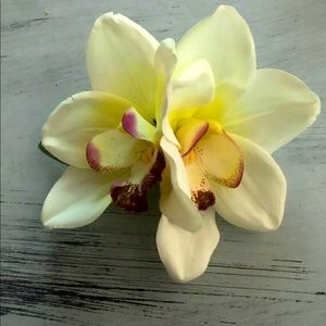 Orchid flower barette